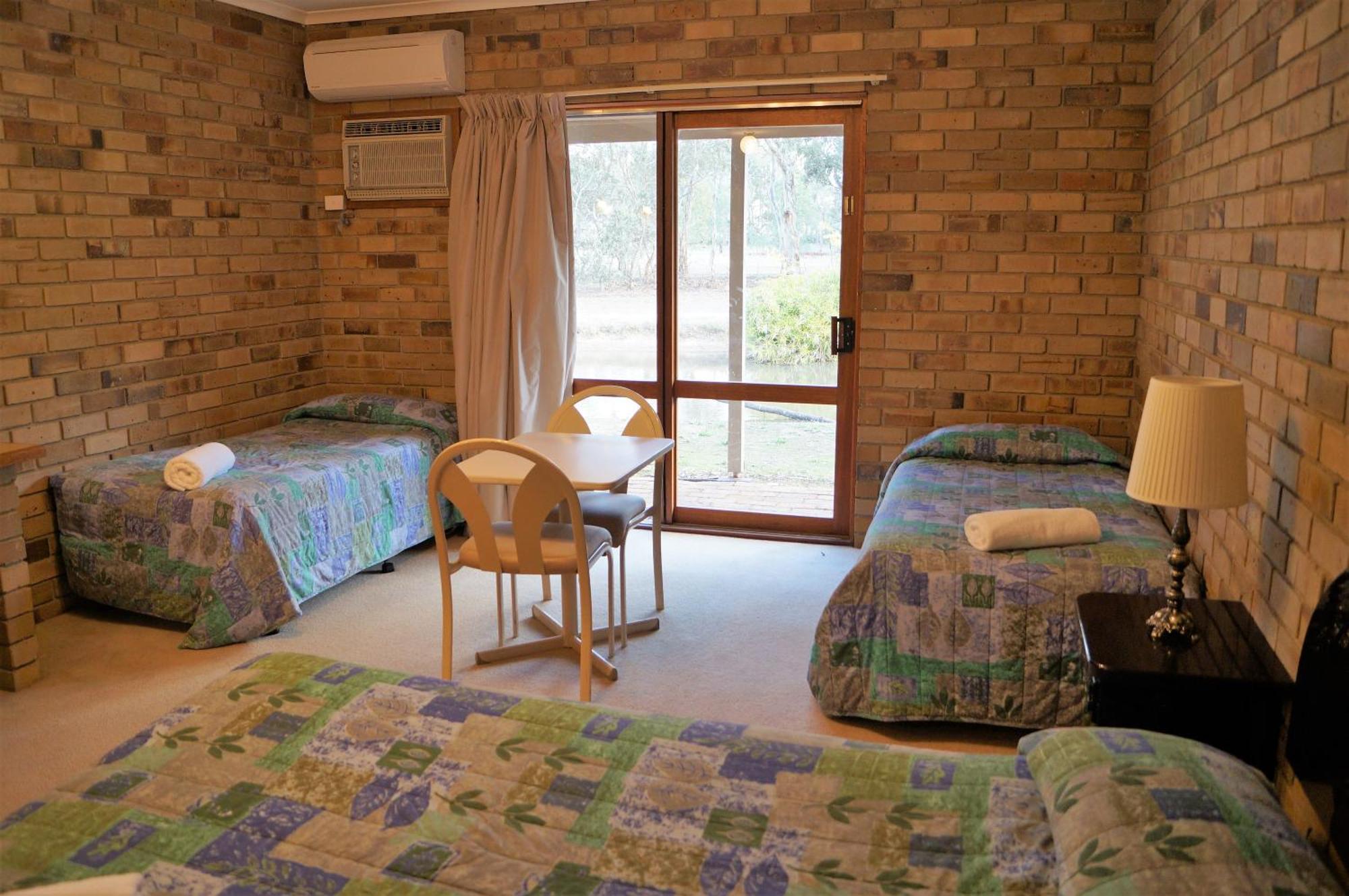 Magdala Motor Lodge & Lakeside Restaurant สตาเวล ห้อง รูปภาพ